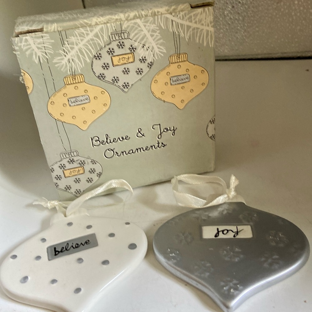Ornaments Two of them’joy’ & believe’ very thin grey & white new condition